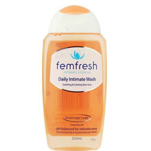 Dung dịch vệ sinh phụ nữ khử mùi Femfresh Daily Intimate Wash 250ml Anh